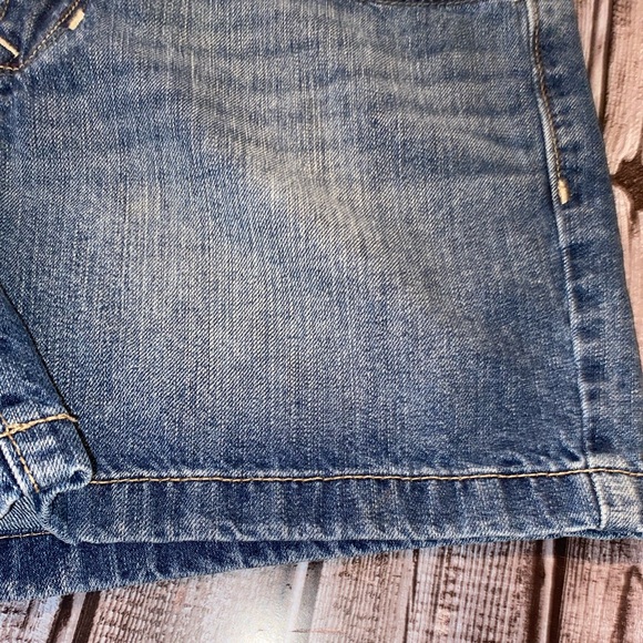 Old navy the flirt women’s jean shorts - Picture 4 of 10